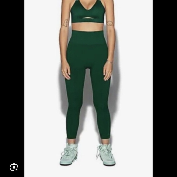 IVY PARK x Adidas Green 3-Stripe Mesh High Leggings - Picture 4 of 10